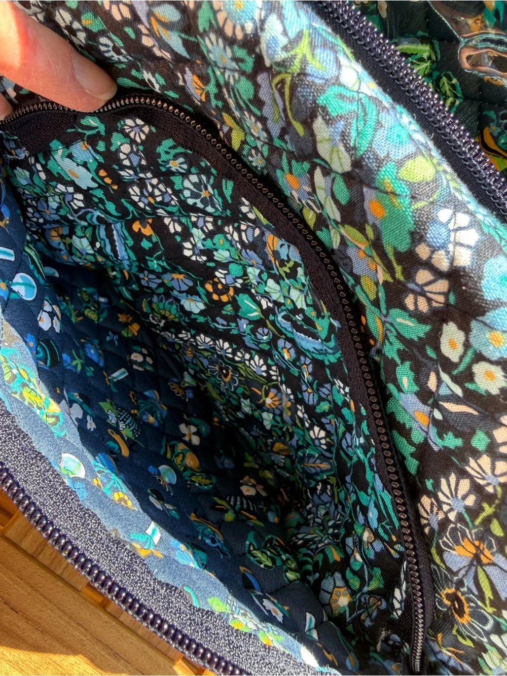 Vera Bradley Large Cosmetic Bag in Dreamer Paisley NEW